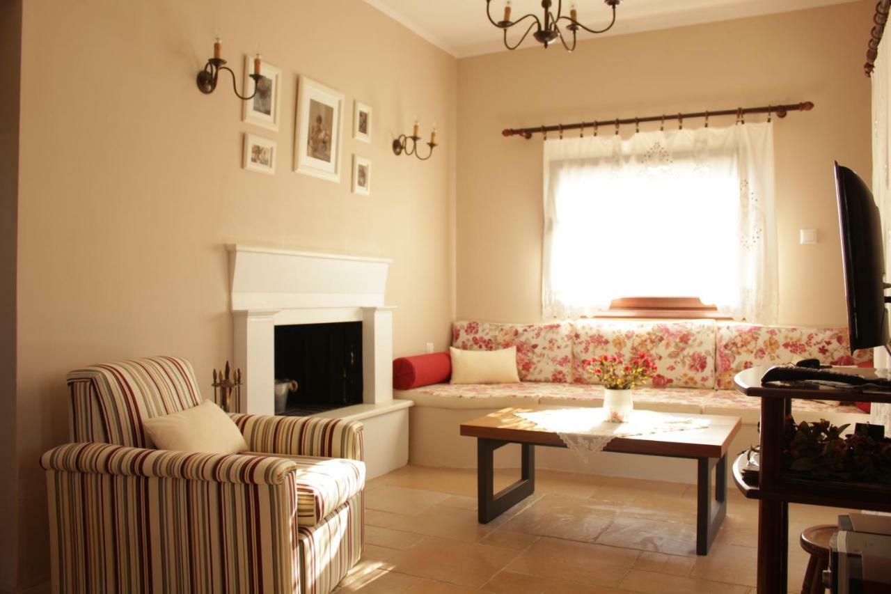 *Villa Pap-Live The Greek Hospitality In A Village* Nea Sampsounta 외부 사진